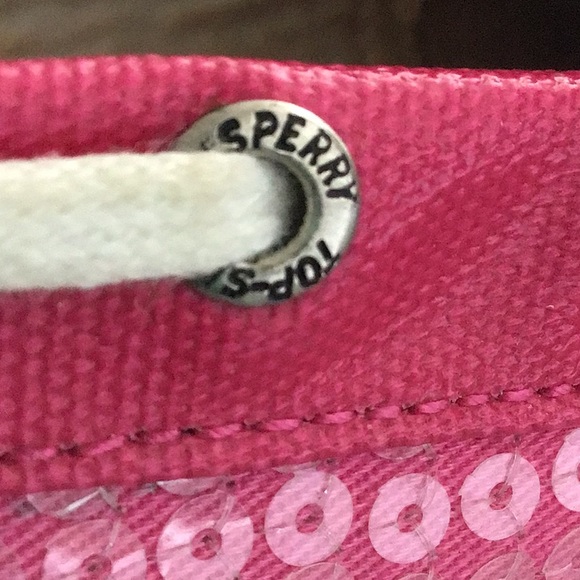 Barbie Pink! Sperry Sequined Top Siders, size 5.5, excellent condition! - Picture 3 of 7